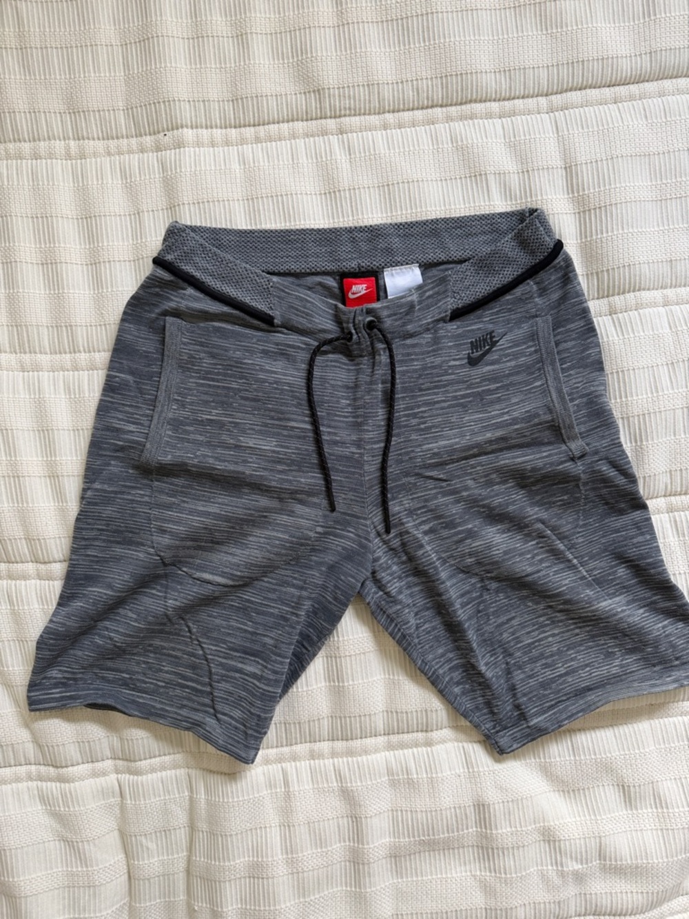 Nike Men’s Heather Gray Athletic Drawstring Shorts